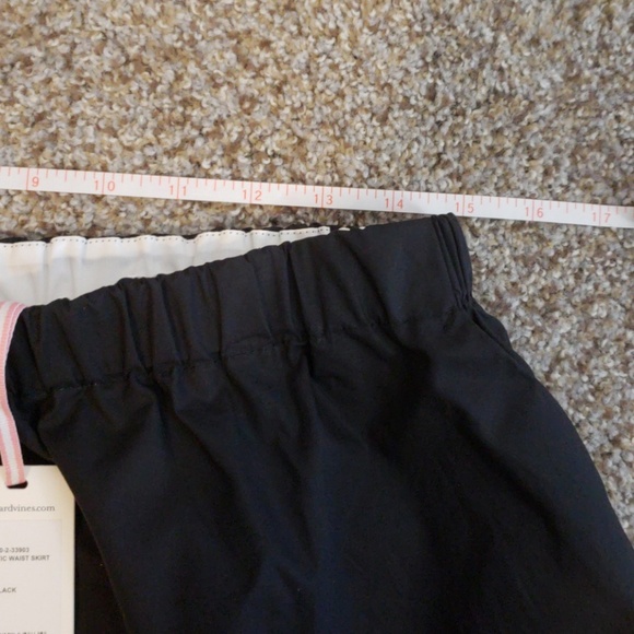 NWT, Vineyard Vines Skirt - Picture 6 of 7